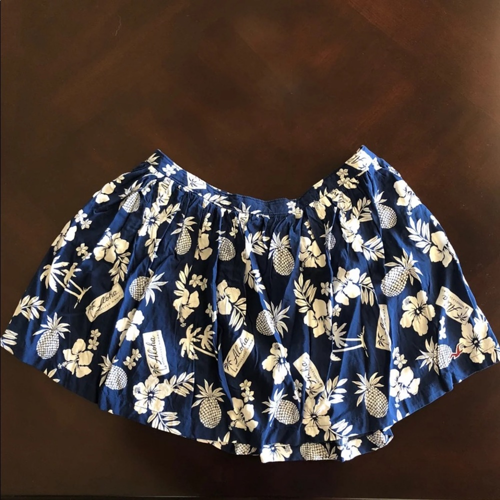 ♦️2/$20♦️ Hollister Hawaiian Skirt